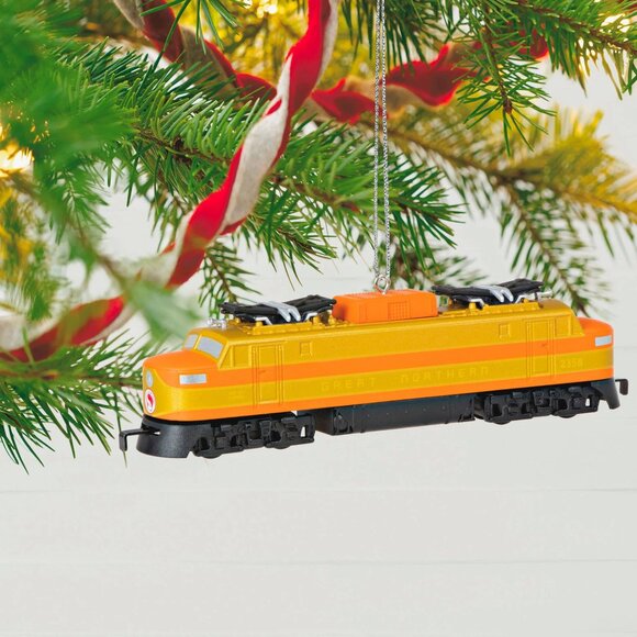 New! Lionel Great Northern EP-5 Limited Edition Hallmark Keepsake Ornament Train - Picture 5 of 5